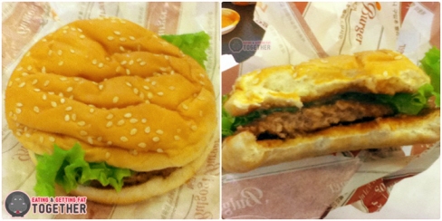 Burger Bulgogi nguyên bản và lúc cắn 1 miếng :))